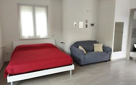 Riva'S Slim House 2