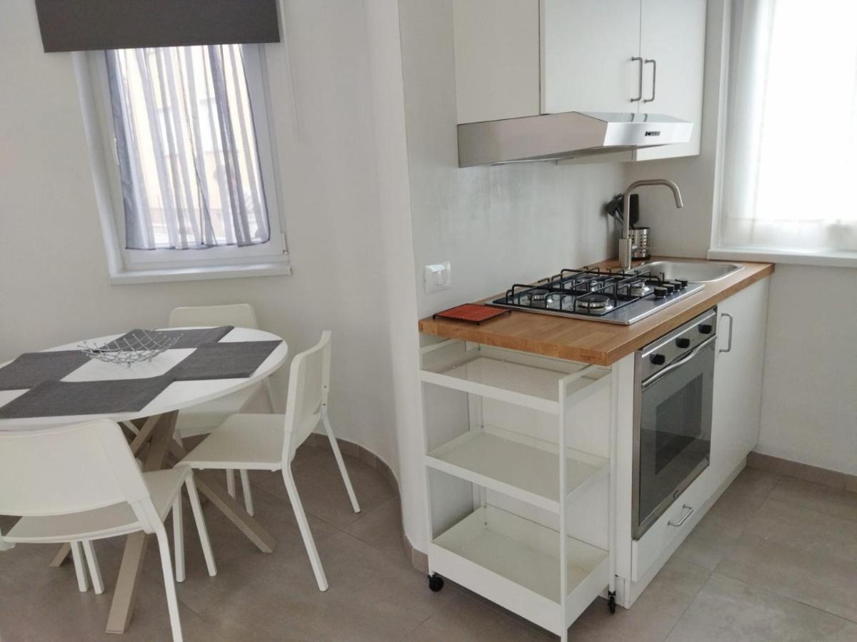 Apartament Riva'S Slim House 2 Zewnętrze zdjęcie