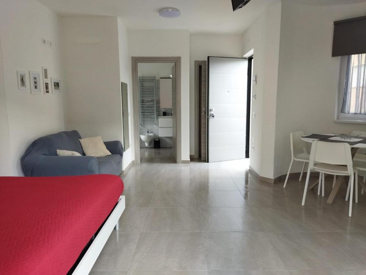 Apartament Riva'S Slim House 2 Zewnętrze zdjęcie
